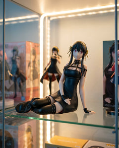 Spy x Family: Yor Forger – Figurines | Display shelf | Official Funikido merchandise