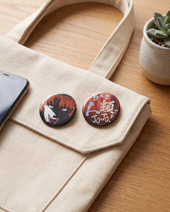 JoJo Badge Set (2pcs) — JoJo's Bizarre Adventure — In-context