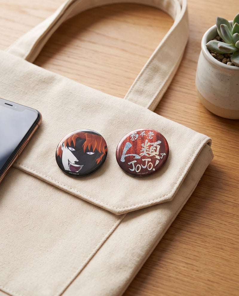 JoJo Badge Set (2pcs) — JoJo's Bizarre Adventure — In-context